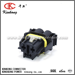 09442401  4 pin female automotive connector 